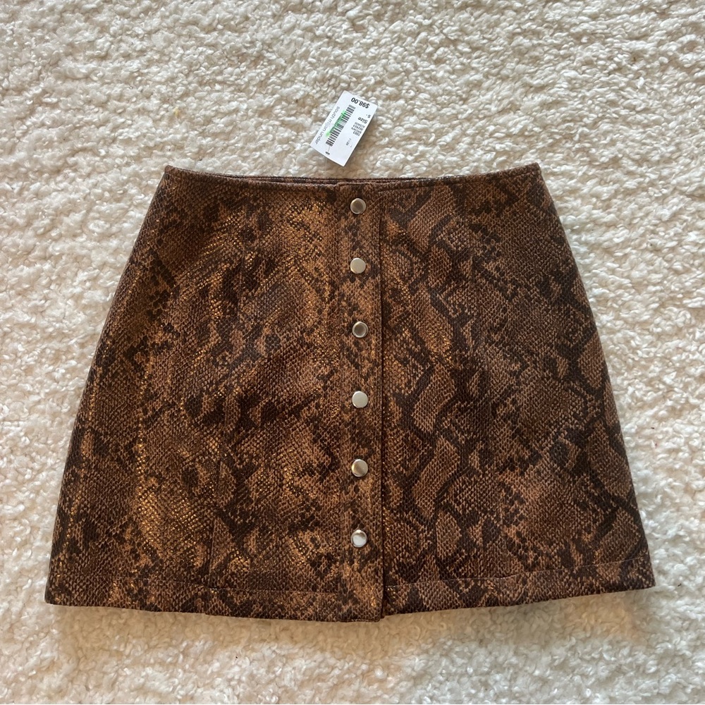 SOUTH MOON UNDER SKIRT SNAKE SKIN, BUTTON DOWN